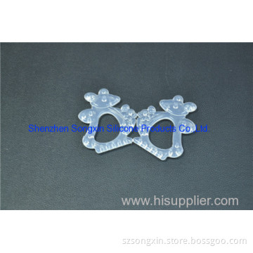 2013 Fashion Design Clover Shape Silicone Baby Teether 
